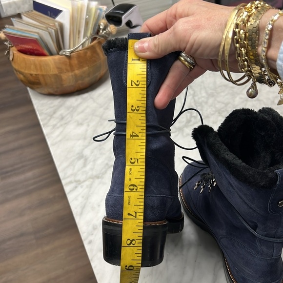Stuart Weitzman Lug Sole Faux Fur Navy Suede Lace Up Boots Size 7.5 M - Picture 12 of 13